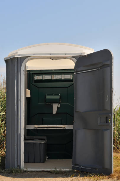 Best Portable restroom trailer rental  in Elkins, AR
